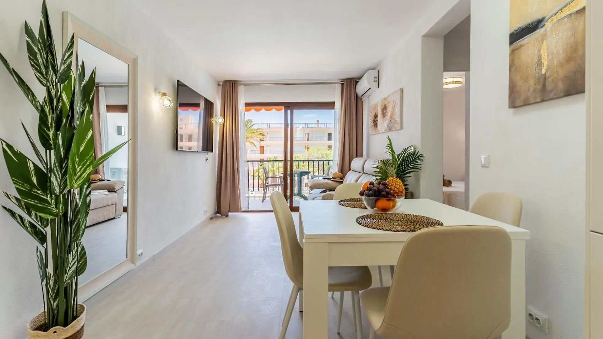 Bright Seaside Apartment In Los Cristianos - Achacay  Los Cristianos (Tenerife)